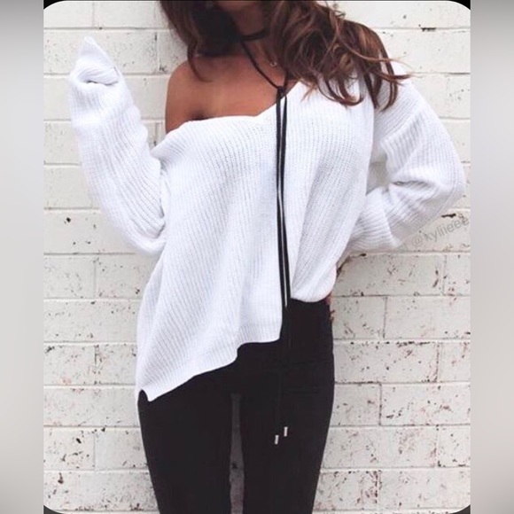2️⃣7️⃣Off the shoulder chunky sweater! - Picture 1 of 5